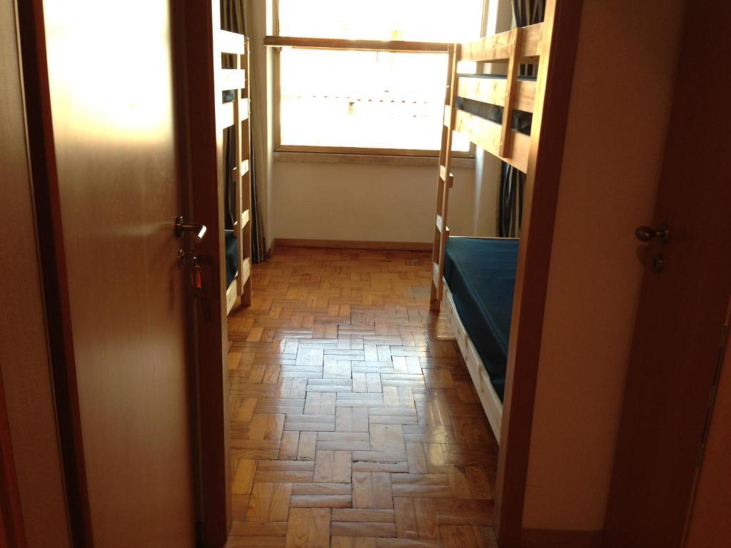 Spru Lisbon Summer Accommodation Rum bild